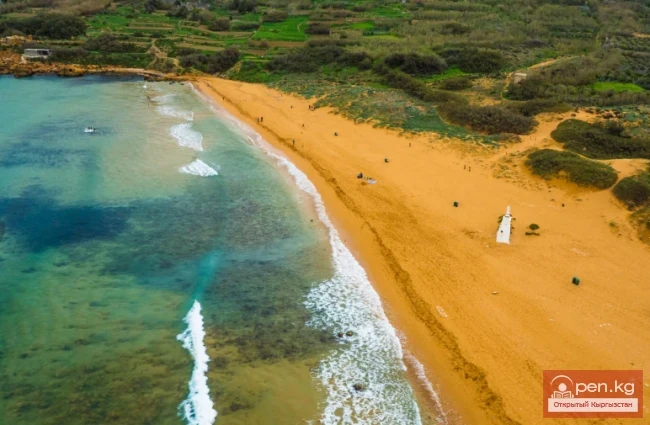 Unusual Beaches of the World