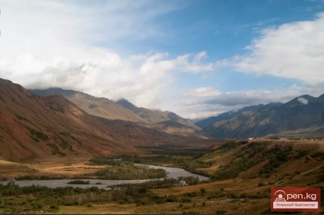 Эки-Нарын өрөөнү