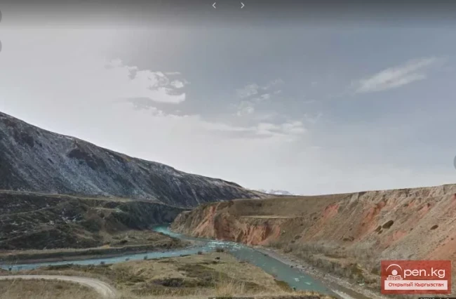 Эки-Нарын өрөөнү