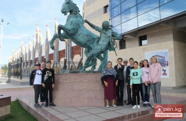 "Россиялык Газета" Гатчина жана Кыргызстандагы мектептерди достоштурду