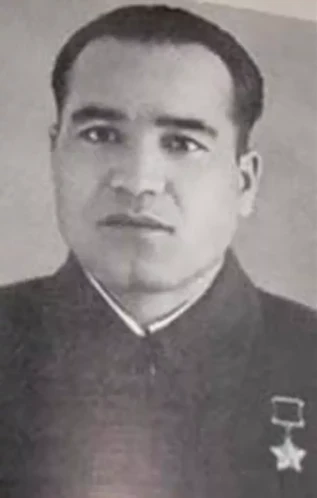 Улуу Ата Мекендик согуштун баатыры кыргызстандык Азимов Рузи Азимович