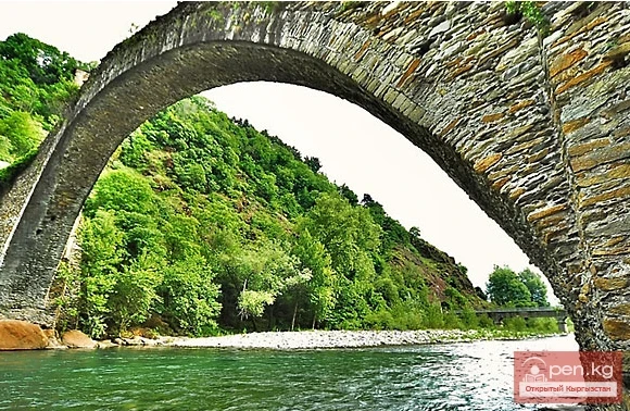 Италия жана Грециянын эски көпүрөлөрү