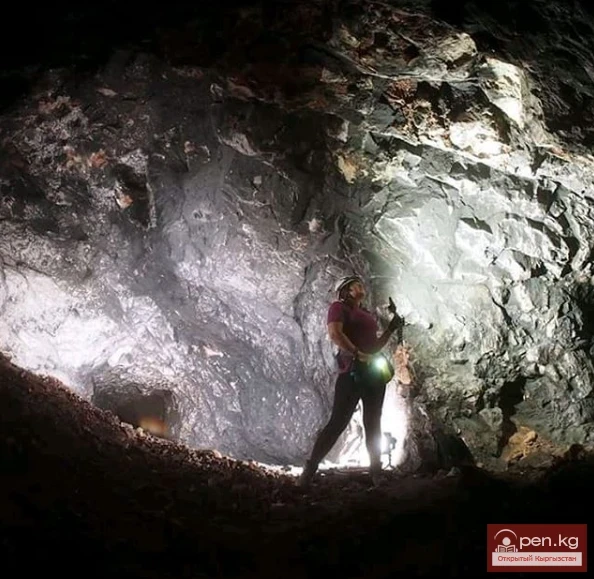 Ферсман үңкүрү