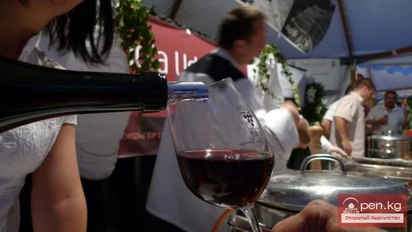 How to behave abroad: useful tips for novice tourists