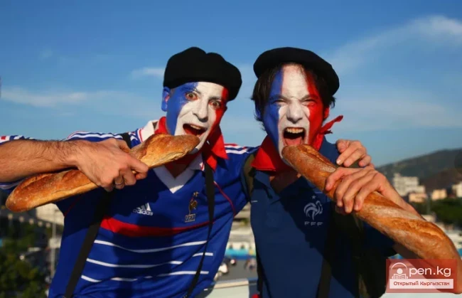 How to behave abroad: useful tips for novice tourists