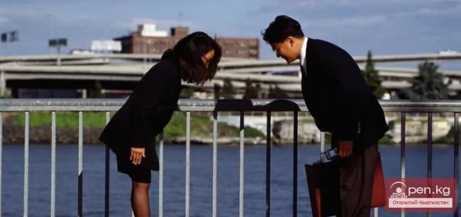 How to behave abroad: useful tips for novice tourists