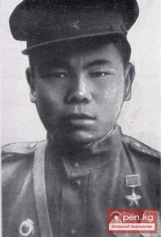 Улуу Ата Мекендик согуштун баатыры кыргызстандык Тешебаев Мамасалы