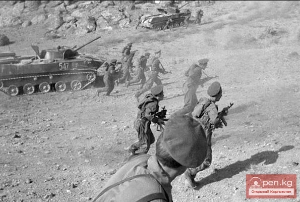 Советтик Союзунун Баатыры Кыргызстандык Гущин Сергей Николаевич