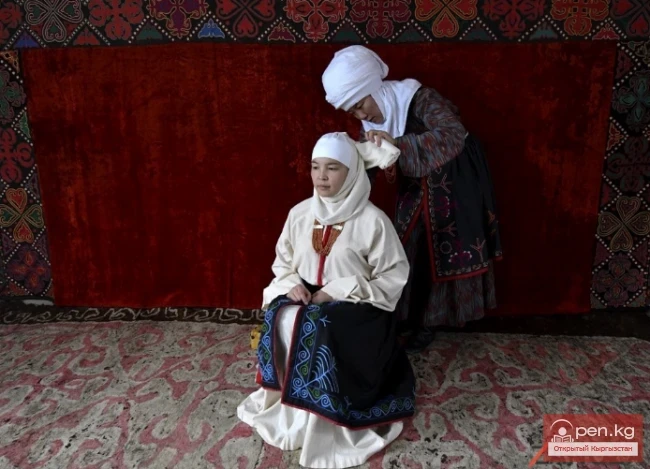 Коштошуу ыры — кошок. XX кылымдын башындагы кыргыздардын салттуу турмушунан. Бөлүм - 7