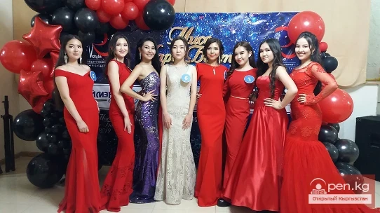 In the city of Kara-Balta, a beauty queen was chosen