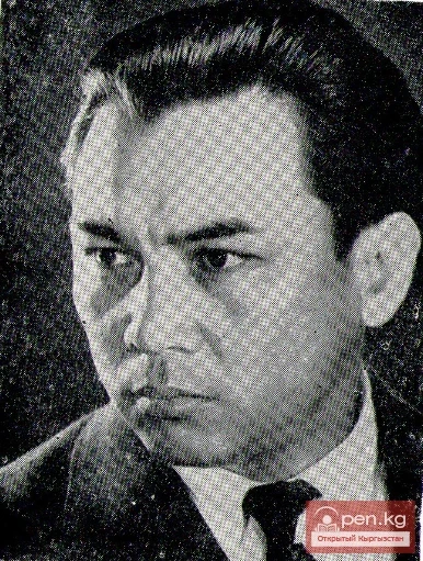 Алгачкы кыргыз бийлери профессионалдык сахнада