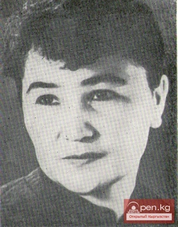 Алгачкы кыргыз бийлери профессионалдык сахнада