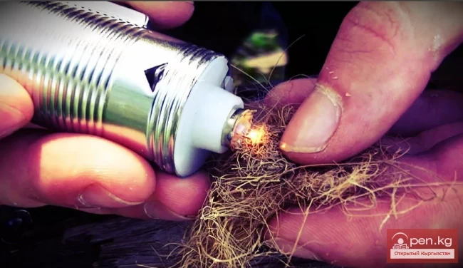 Several ways to make fire without matches and a lighter in the mountains of Kyrgyzstan. Part - 2