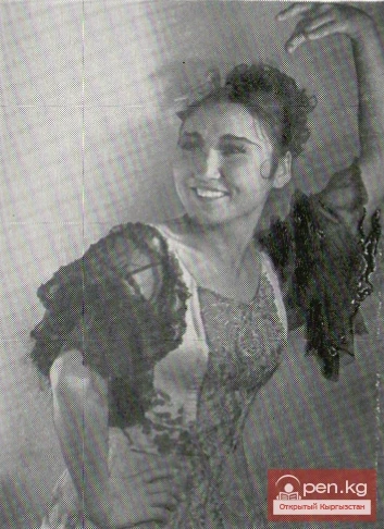 The first honored artist of Kyrgyzstan in professional ballet