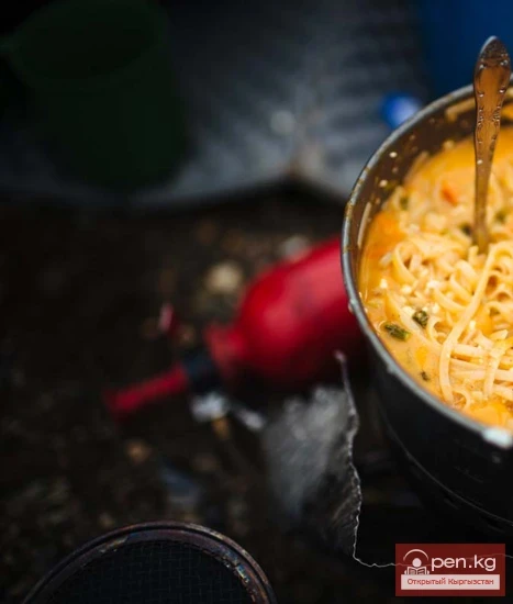 How not to freeze in a tent: several rules from experienced tourists