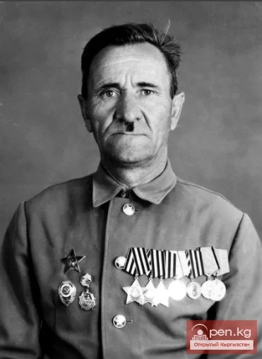 Full Cavalier of the Order of Glory Enginoyev Duda Edievich