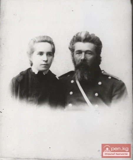 Алексей Владимирович Поярков с женой Марией Семеновной 1890е. годы.