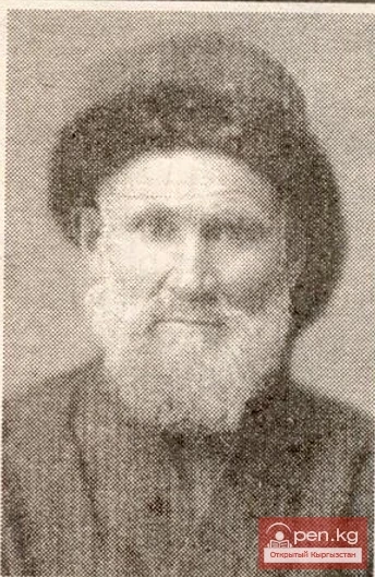 Искак Даулбаев был сиротой, а стал одним из богатейших купцов Пишпека. Славился меценатством, на его деньги была построена мечеть, которая до 1966 года стояла между театром Оперы и балета и гостиницей Хаят. Бывшая Московская носила его имя (см. карту). Дом его был на бывшей Советской улице, на месте памятника Токтогулу.