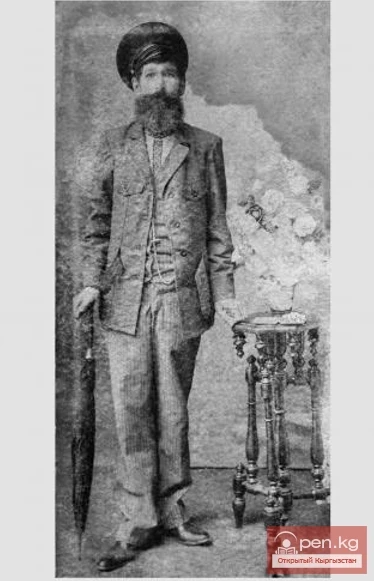 Пишпектин жүздөрү. 1900 - 1910-жылдардагы сүрөт. Адвокат Пичугин Прокопий Евграфьевич. Анын атасы - Пичугин Евграфий казактардан болгон аскер жана Пишпекке орус көчмөндөрүн жайгаштыруу менен алектенген.