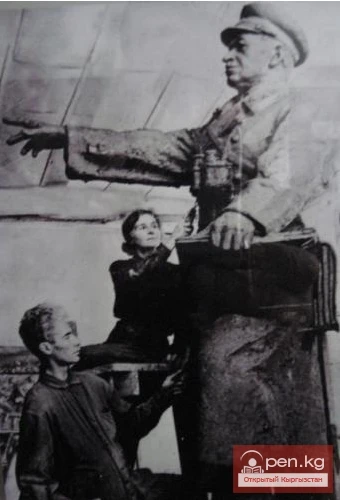 Construction of a Monument in Frunze City to the Hero of the Patriotic War, General Panfilov. Document No. 137. (April 1942)