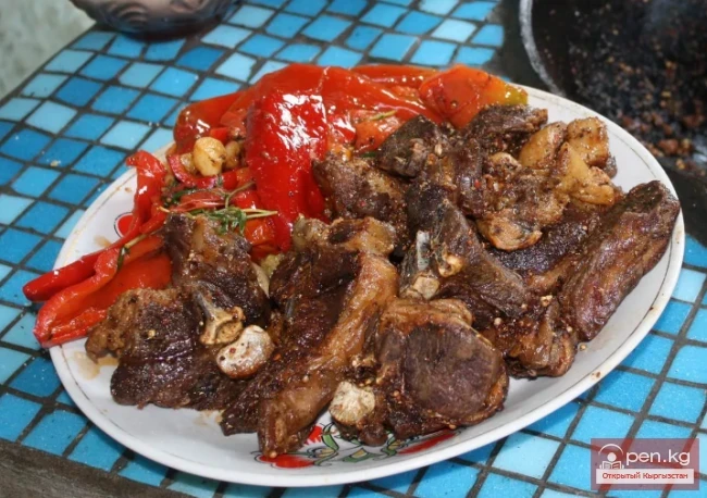 Dish of Kyrgyz cuisine — lamb stuffed with tail fat