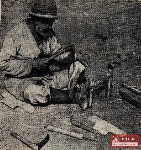 Production of Musical Instruments and Saddles by Kyrgyz People