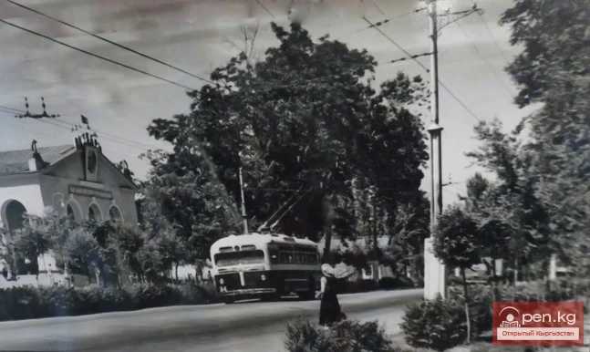 Троллейбус чарбасынын курулушу Фрунзе шаарында. Документ №173 (1947-жылдын март айы)