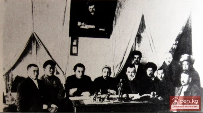 «Теория»  организации  масс  Ю. Абдрахманова