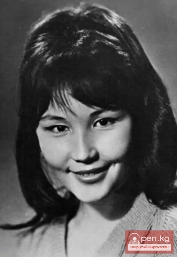 Заслуженный деятель культуры КР Клара Юсупжанова