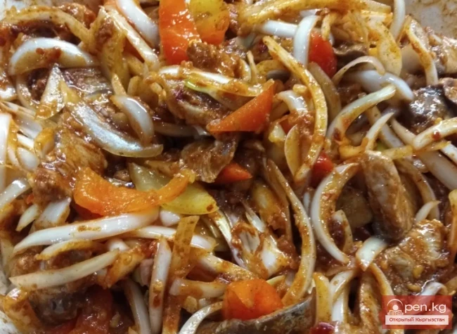 Туздуу салат