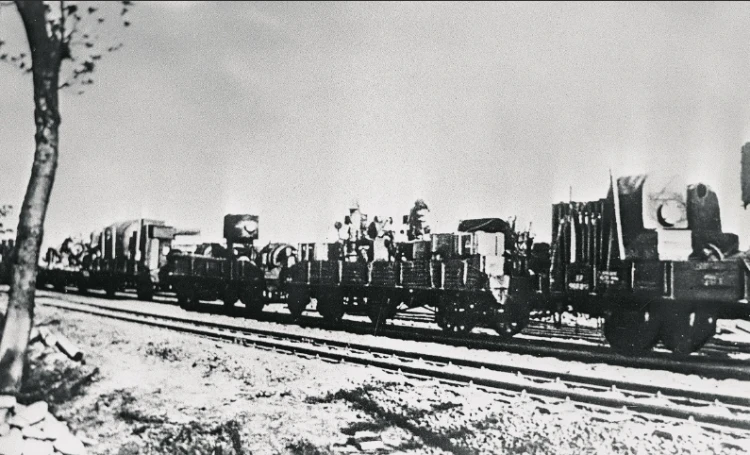 The Arrival of Evacuated Enterprises and Population in Frunze in October 1941