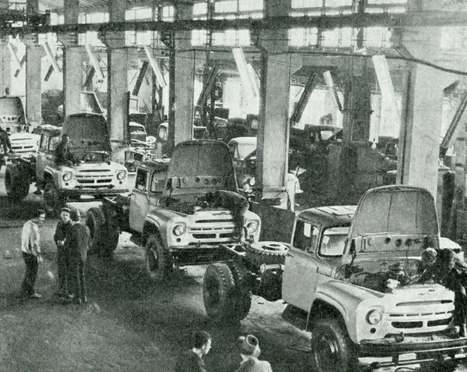 Кыргызстан КПнын Борбордук Комитетинин бюросунун «Фрунзе шаарында автожинал заводун уюштуруу жөнүндө» токтому. Документ №199 (1956-жылдын март айы)