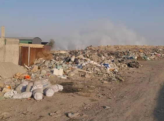 Пожар на свалке в селе Кожомкул: Минприроды наложило штраф в 23 тыс. сомов