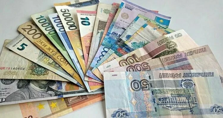 The dollar is stable, other currencies continue to rise. Exchange rates for October 29.