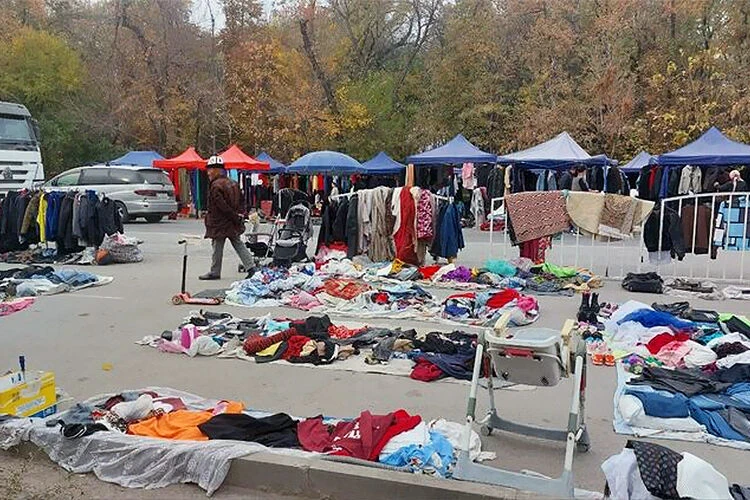 Flea Markets of Bishkek. An Open-Air Retro Museum