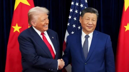 Trump rated the meeting with Xi Jinping as "12 out of 10" and announced a 10% reduction in import tariffs from China.