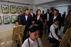 Kamchybek Tashiev participated in the opening of the children's creativity center in Manas
