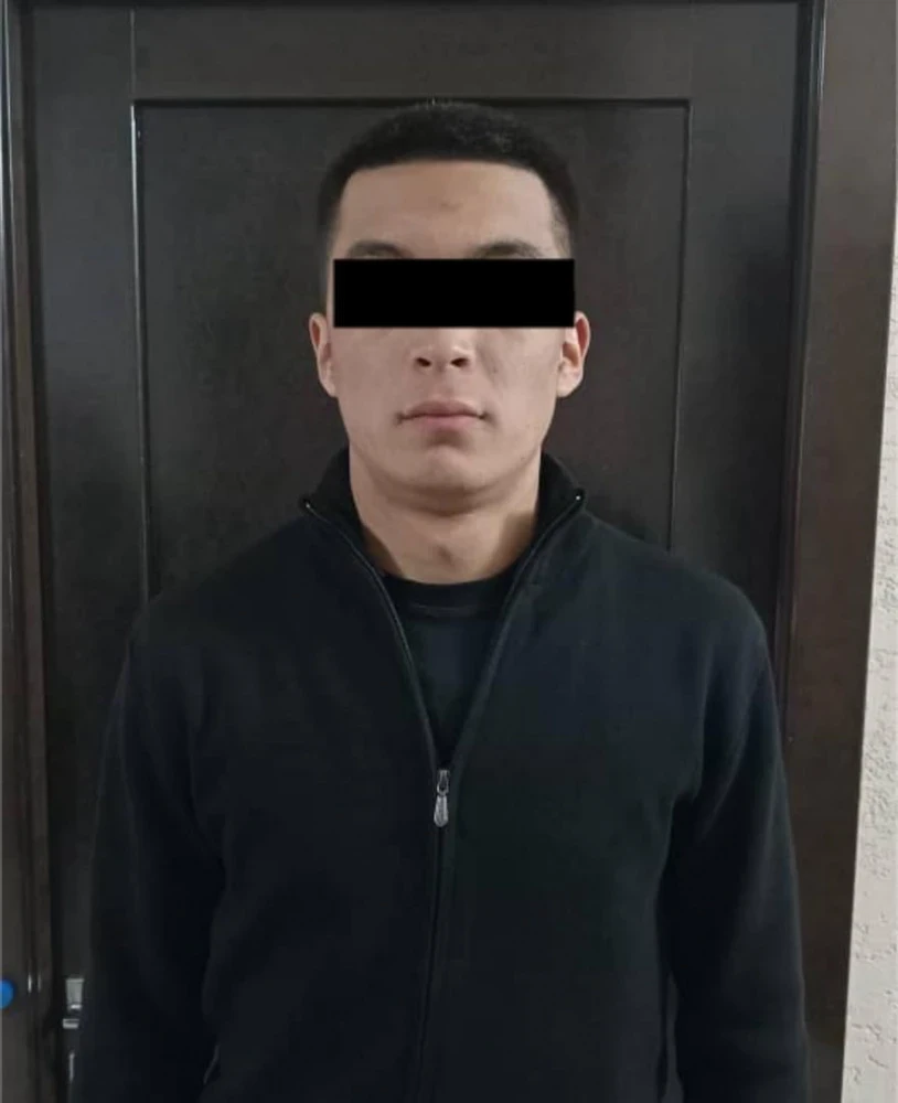 Brawl near the nightclub in Bishkek. Police detained suspects