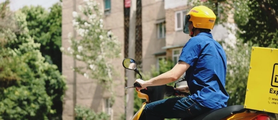 In Uzbekistan, as of February 1, attending driving schools is no longer mandatory.