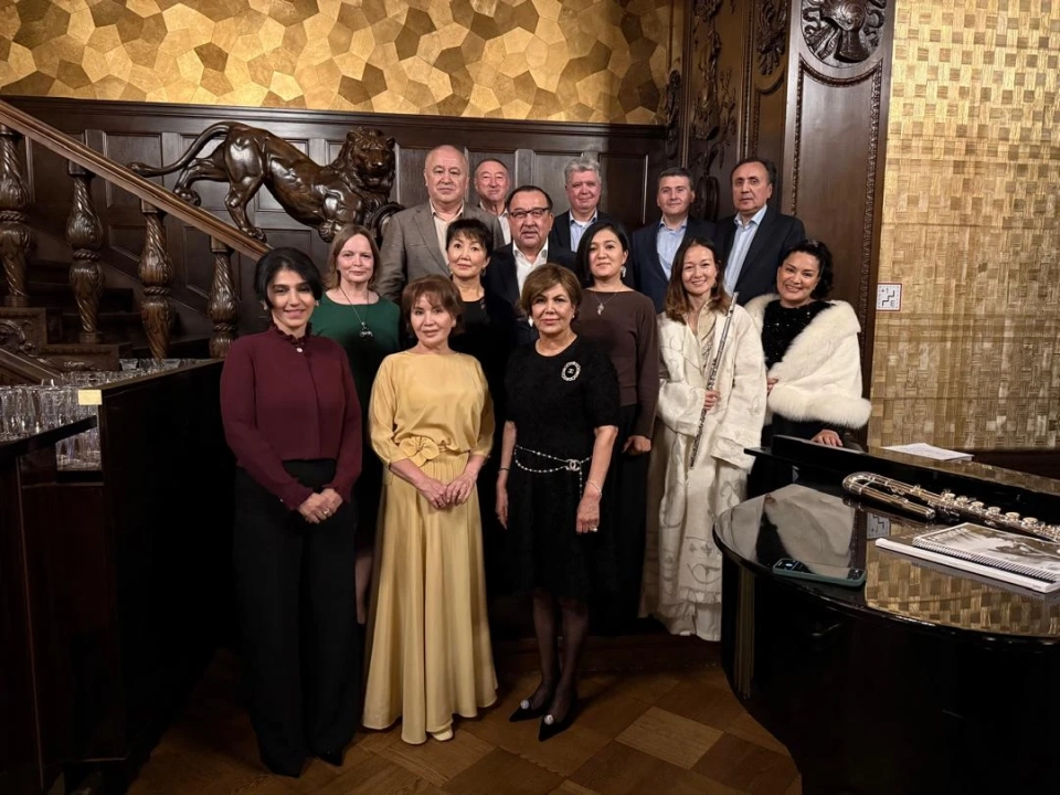 Barbarian in the Center of Europe. An Essay on the Meeting of Civilizations, Lamb, and the Meaning of Traditions