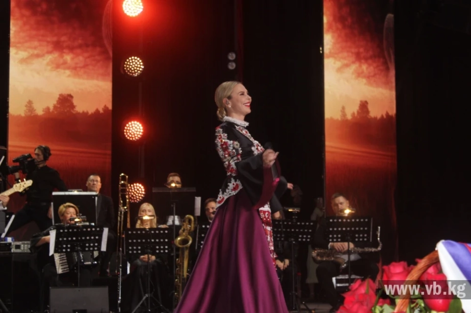 Бишкекте Россиянын маданият күндөрү жаркын гала-концерт менен башталды
