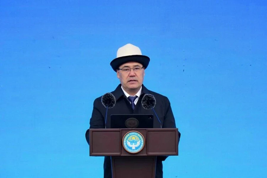 Защитники мира и стабильности государства. Садыр Жапаров поздравил МВД страны