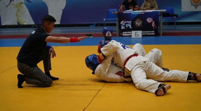 IV Эл аралык армиялык кол күрөш боюнча турниринин жыйынтыктары Бишкекте