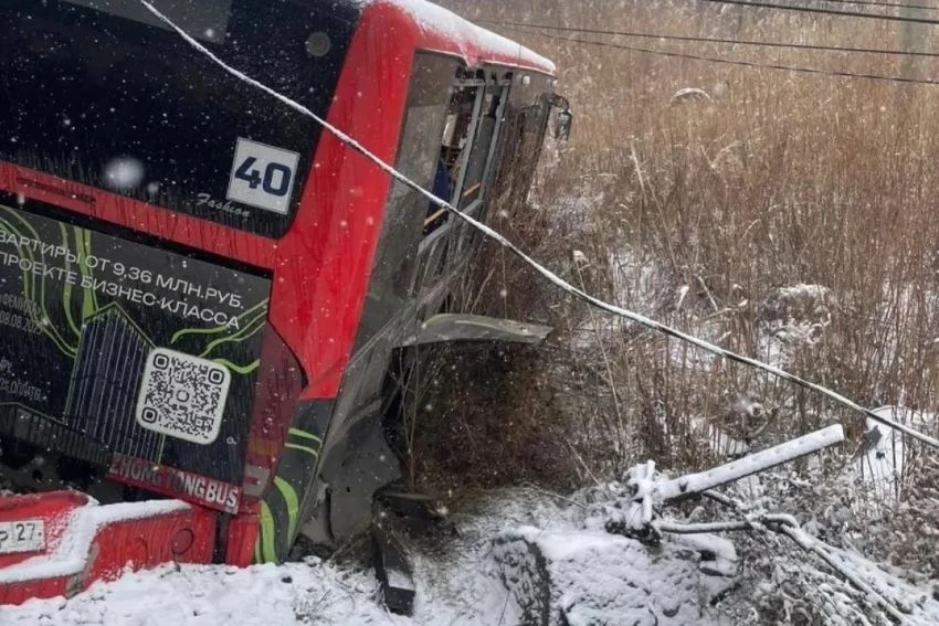 В Хабаровске кыргызстанец стал виновником ДТП: пострадали четыре человека