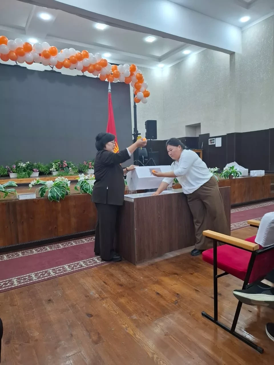 A draw was held across Kyrgyzstan among candidates for the Jogorku Kenesh of the Kyrgyz Republic to determine the order of inclusion in the electoral ballots.