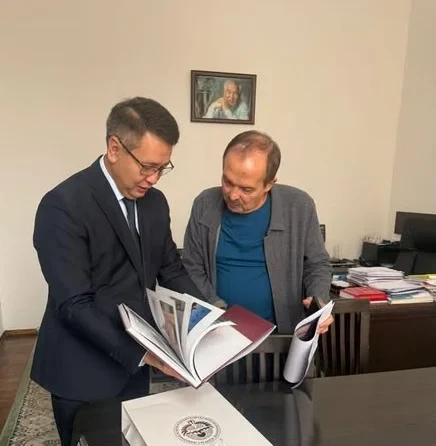The Deputy Head of the Ministry of Culture of the Kyrgyz Republic discussed projects in the field of intellectual creativity with the master of "What? Where? When?"