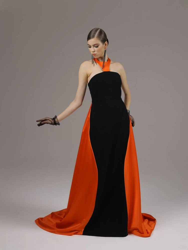 Kyrgyz clothing brand received an award at the fashion week in Dubai