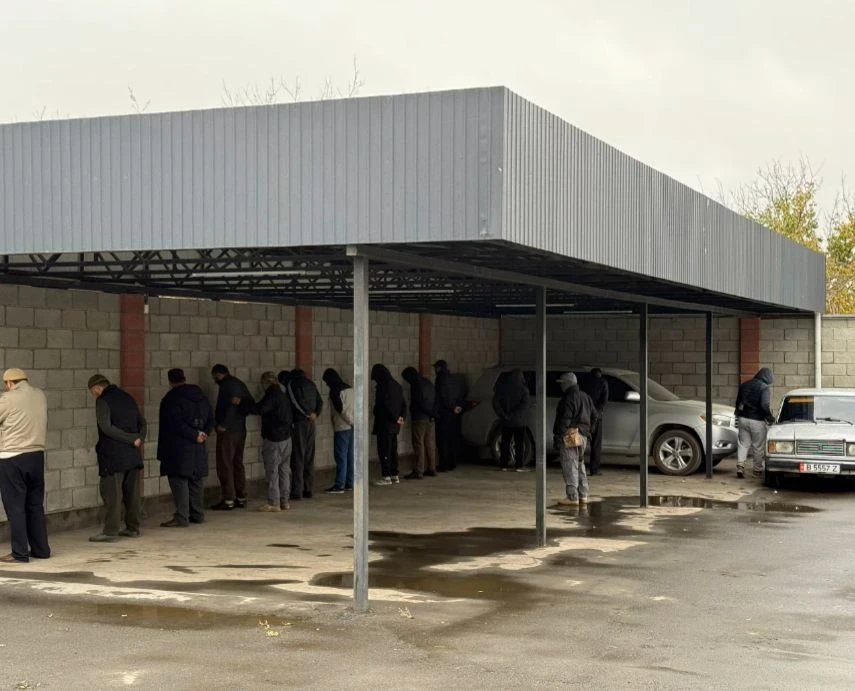 Күч органдары "Хизбут Тахрир аль-Ислами" РЭО мүчөлөрүн кармоо тууралуу отчет беришти.