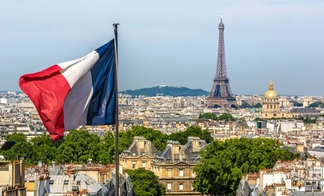 Француз депутаттары пенсия реформасын токтотту