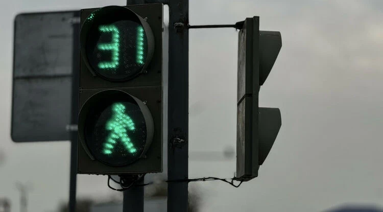 В Бишкеке светофоры массово отключаются из-за перебоев с электричеством